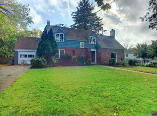 95 Locust Ave, Red Bank, NJ 07701