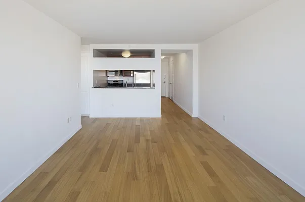 Rented by The Moinian Group | media 30