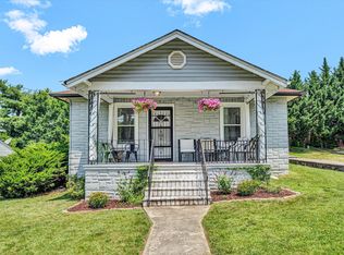 1368 Craig Robertson Rd SE, Roanoke, VA 24014