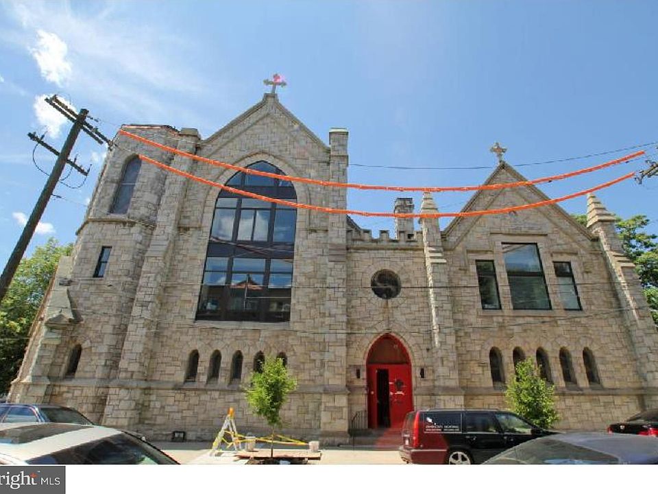 1st image of 2701 W Girard Ave APT 1