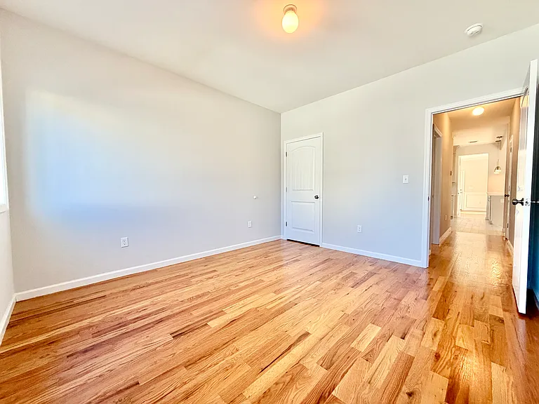 356 Bryson Ave #1F — Photo 26