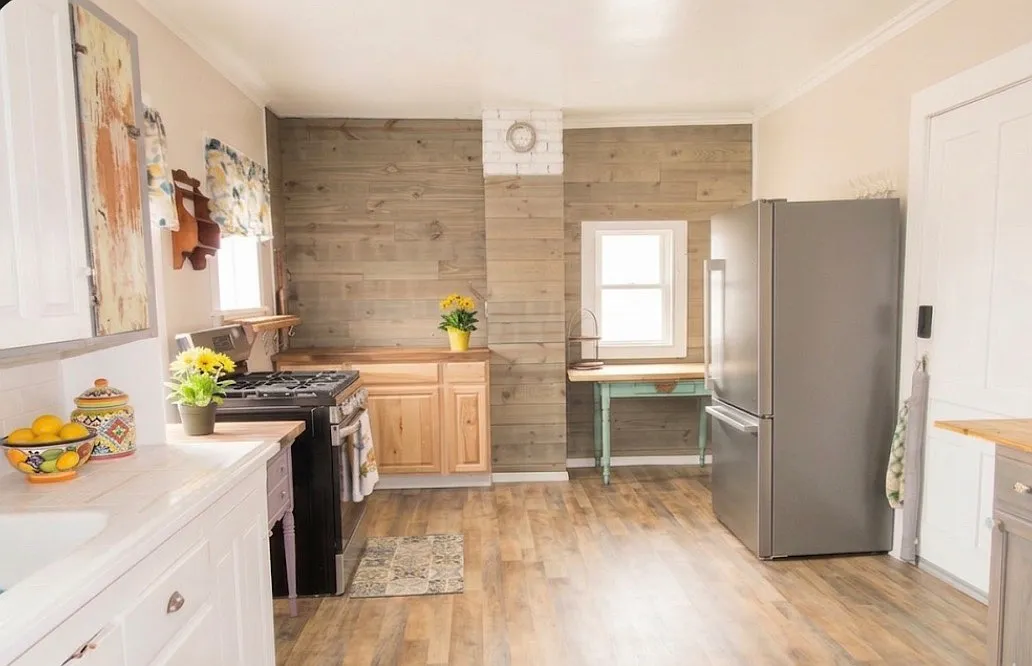 3 bed, 1265 sqft, $2,000 — Photo 3