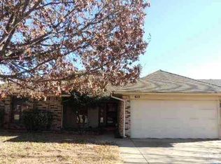 612 Harvest Trl, Yukon, OK 73099