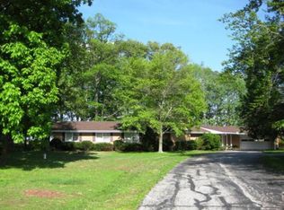 16094 Friendsville Ave, Mount Carmel, IL 62863