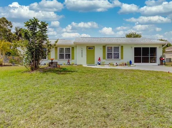 702 SW Bridgeport Drive, Port St Lucie, FL 34953