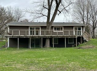 544 Rookwood Dr, Ames, IA 50010