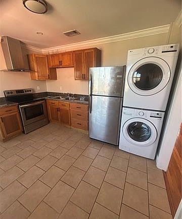 4th image of 3735 Bruxelles St