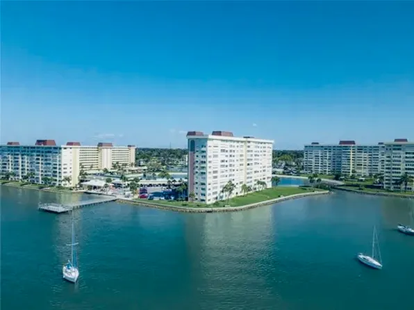 4575 Cove Cir APT 1105, Saint Petersburg, FL 33708