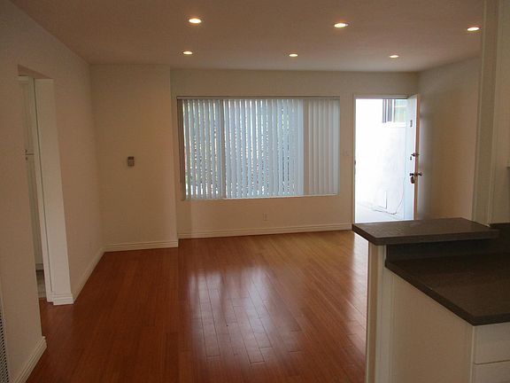 5th image of 4327 Inglewood Blvd APT 10