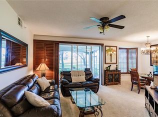 93 Silver Oaks Cir APT 3103, Naples, FL 34119