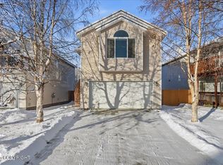 6242 Rose Hip Cir, Anchorage, AK 99519