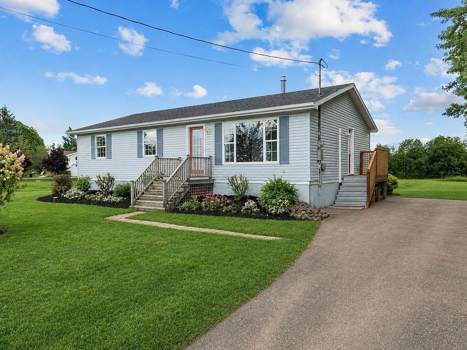1st image of 1519 Linkletter Est