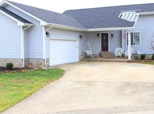 115 Joshua Ln, Georgetown, KY 40324