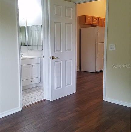 4th image of 920 N Lakemont Ave