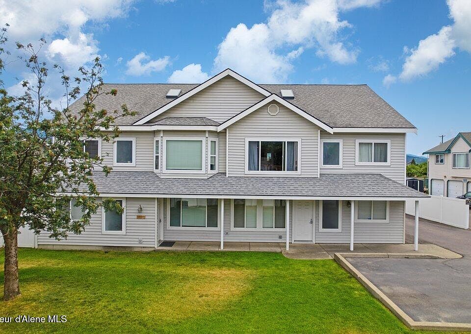 1st image of 3398 W Lilac Ct