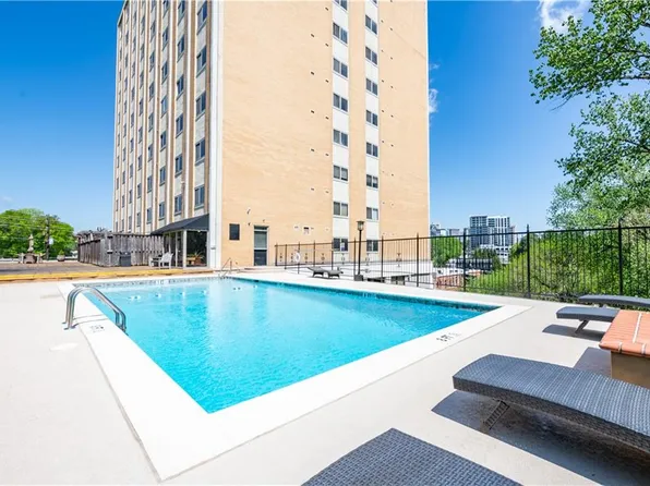 2285 Peachtree Rd NE Unit 604, Atlanta, GA 30309