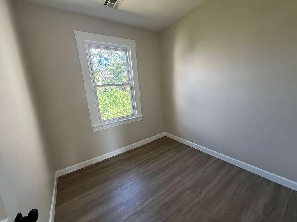 2 bed, $1,700 — Photo 4