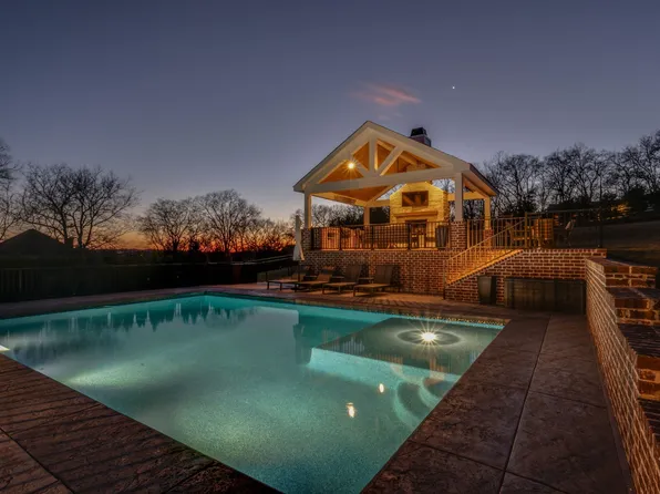 2155 Hartland Rd, Franklin, TN 37069