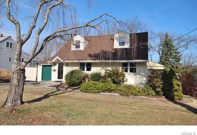 1st image of 5 Jennifer Ln