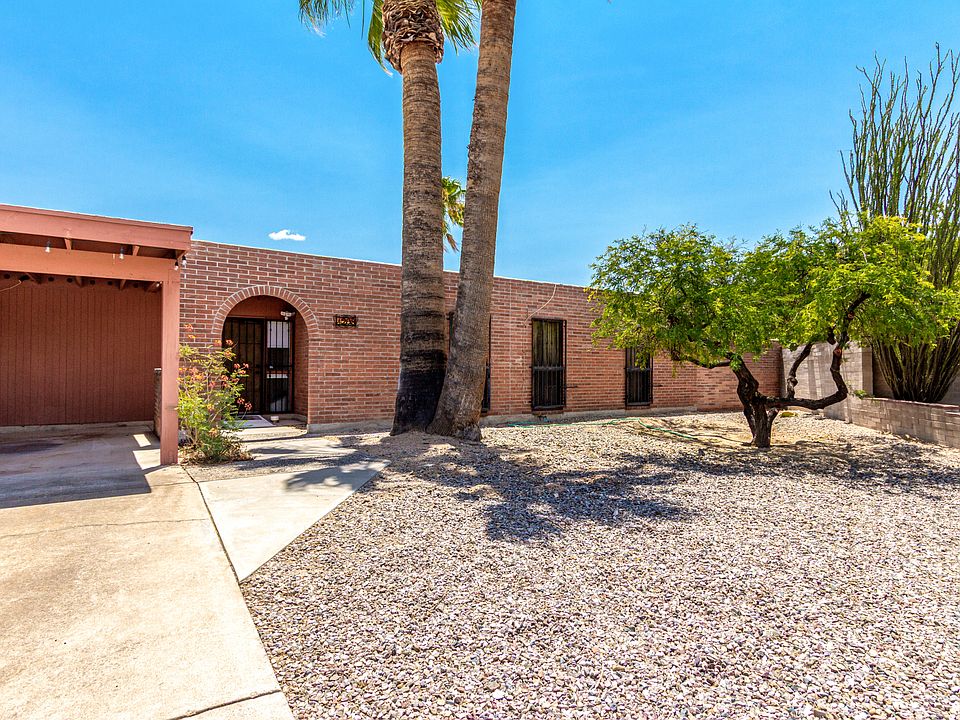 1st image of 1208 N Avenida Jeanine