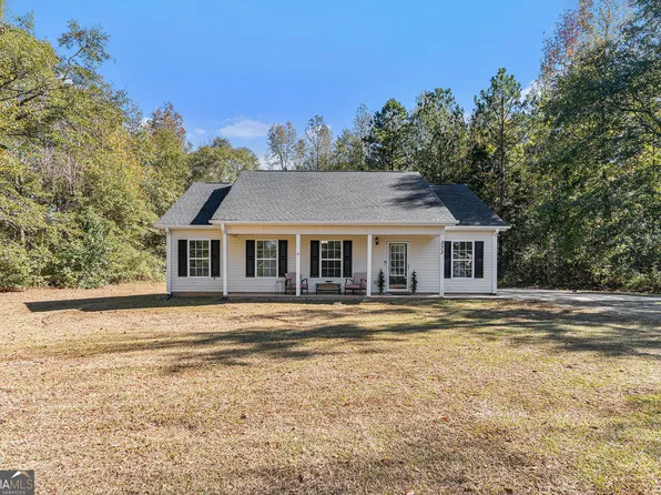273 Rogers Cir, Barnesville, GA 30204