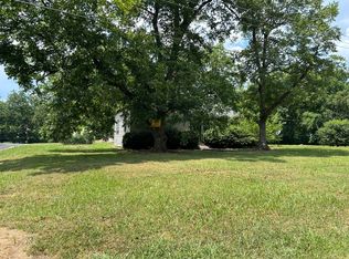 405 Vine St, Newark, AR 72562