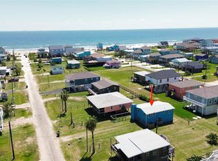 315 Coral Ct, Surfside Beach, TX 77541