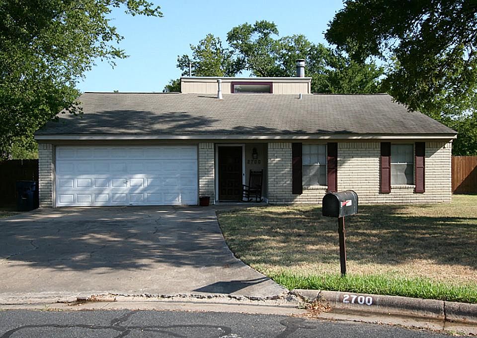 1st image of 2700 Adrienne Cir