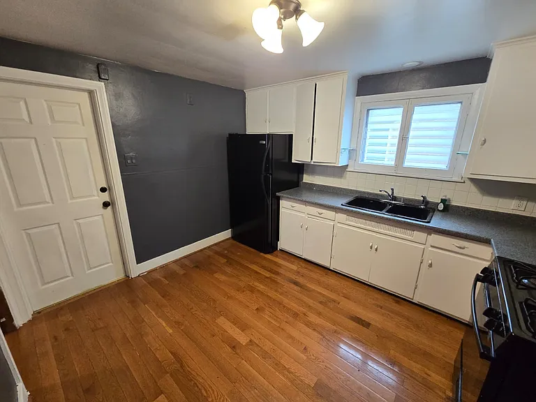 34 Concord Dr #1 — Photo 35