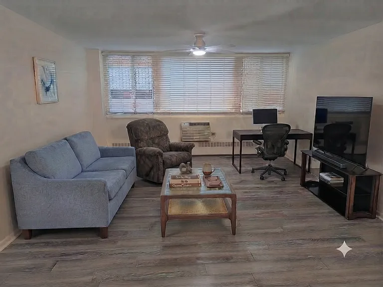 1516 Hinman Ave #804 — Photo 15