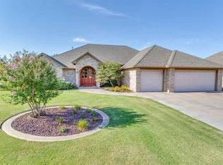 4614 Lovell Ln, Enid, OK 73703