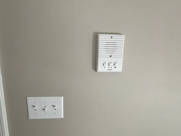 72 Lake St #201 — Photo 15