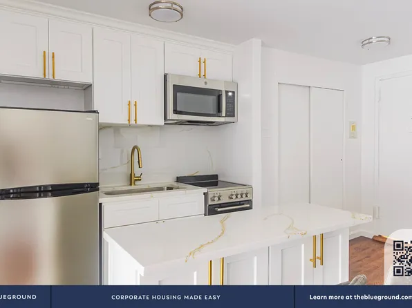 435 East 86th Street image 10 of 24