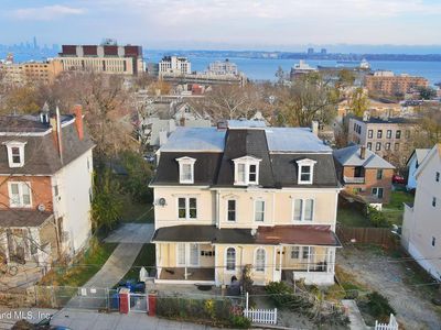 373 Westervelt Ave, Staten Island, NY, 10301