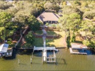 504 Bayview St, Destin, FL 32541