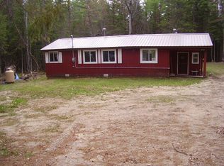 4143 Kneeland Rd, Lewiston, MI 49756