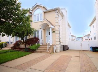 269 Malvine Ave, Staten Island, NY 10309