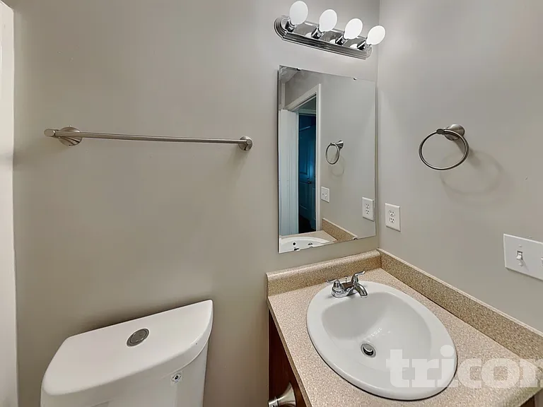 10713 Tedder Lake Dr — Photo 14
