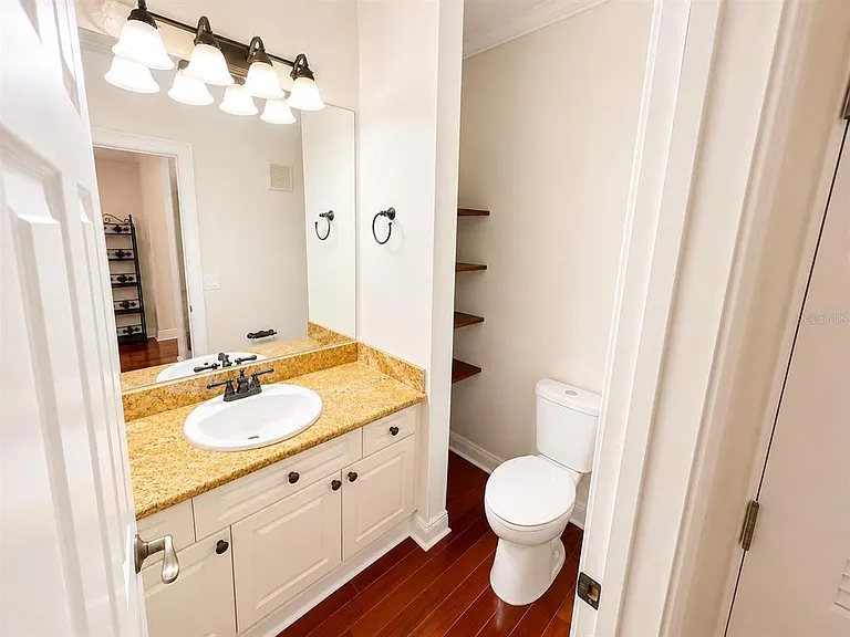 426 Water St — Photo 7