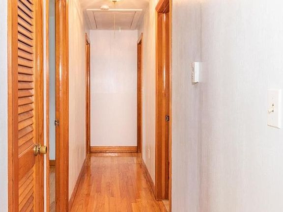 3rd image of 56 Anita Dr