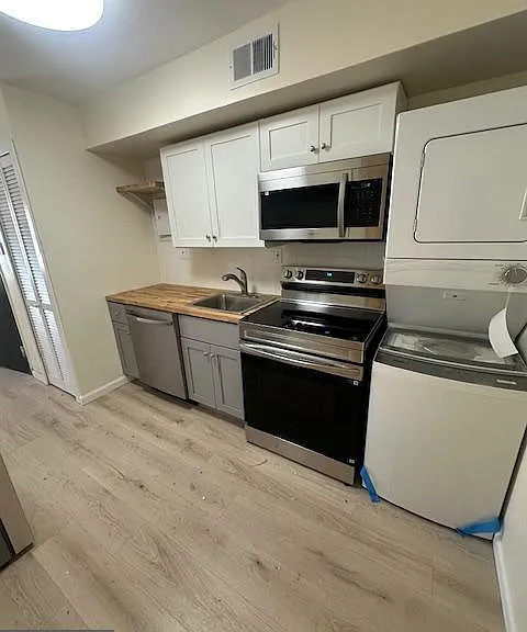 1416 Eastern Ave NE — Photo 30