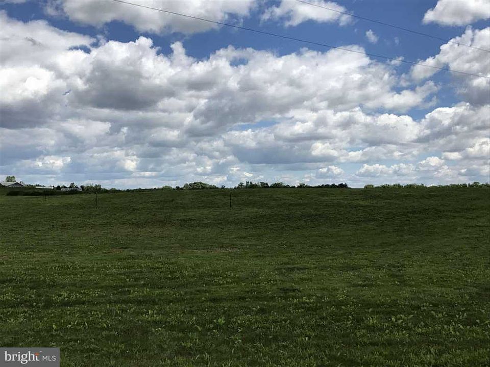 2nd image of 491 Cunningham Rd