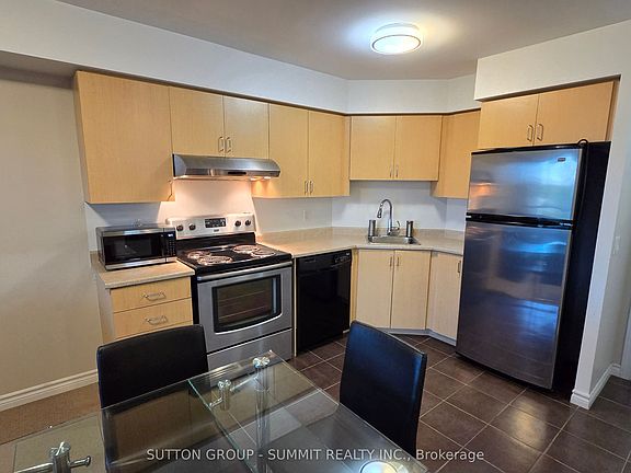 5th image of 35 Saranac Blvd #409