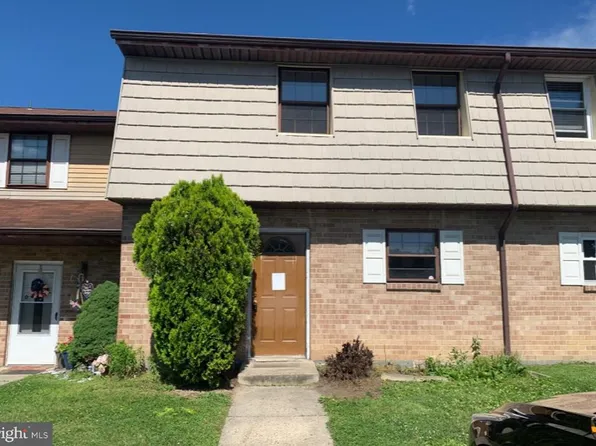 304 La Cascata Tnhs, Clementon, NJ 08021