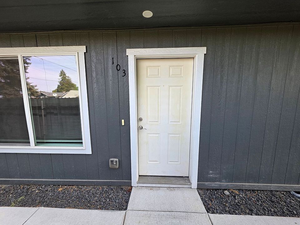 1st image of 4331 E 8th Ave #103