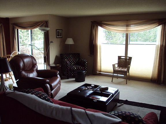 4th image of 1115 SW Wadleigh Dr