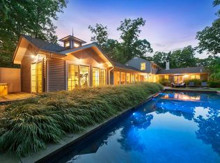 28 Shelter Island Ave, Sag Harbor, NY 11963