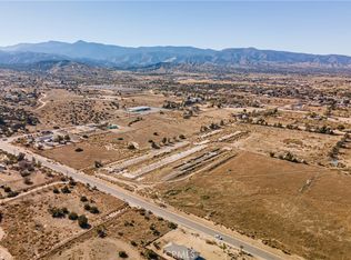 9428 Johnson Rd, Phelan, CA 92371