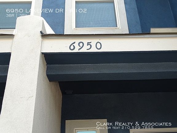 2nd image of 6950 Lakeview Dr #102