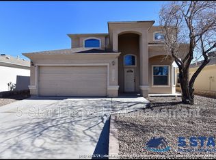 7153 Falling Leaf Cir, El Paso, TX 79934